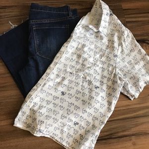 NWOT Junior Love Notes cat print blouse